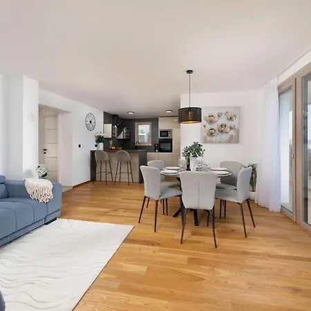 Marina Apartment